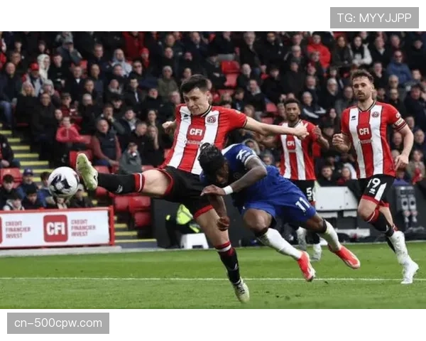 都灵VS维罗纳：防守反击与高压逼抢的战术博弈